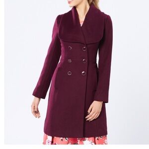Review Women's Double-Breasted Coat in Burgundy